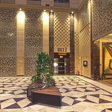 Stylish Apartment, Centre - Private Parking - Panoramic Views Apartment