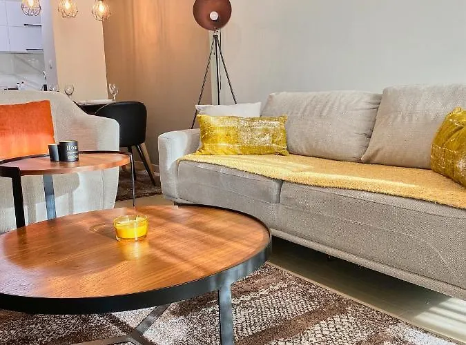 Stylish Apartment, Centre - Private Parking - Panoramic Views Lägenhet Skopje